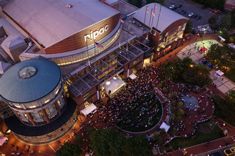 25 years after overcoming skeptics, NJPAC is still getting applause ...