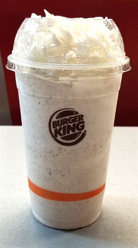 Richard Reviews Everything : Burger King Chocolate Oreo Shake