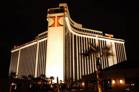 Hilton Offers Beautiful Hotels and Endless Emails