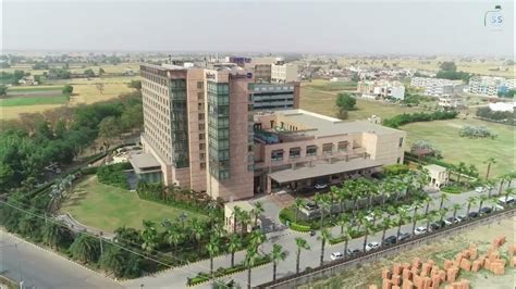 Radisson Blu Hotel Amritsar Punjab - YouTube