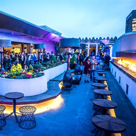 What to Drink at These Rooftop Bars in Philadelphia