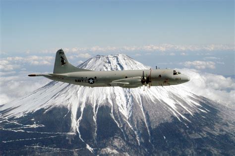 P-3C Orion > United States Navy > Displayy-FactFiles