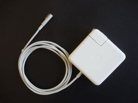 Genuine OEM Apple 85 watt Magsafe 1 Macbook Charger - WEBOKA