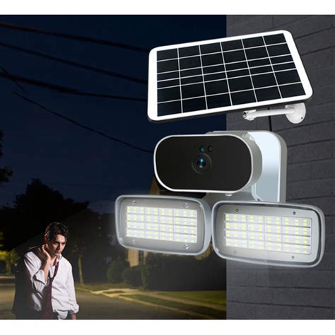 Solar powered floodlight with 1080p security camera adopts microwave ...