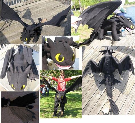 A perfect life includes a Toothless plush - as big a toy as possible ...