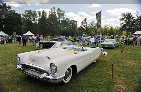 1953 Buick Wildcat I at the Concours d'Elegance of America at Meadow Brook