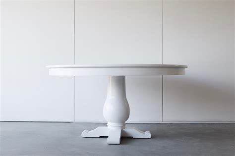 PEDESTAL DINING TABLE ROUND - WHITE - Hire In Style