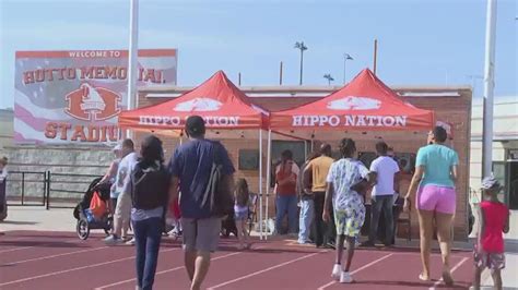 Hutto ISD holds back-to-school rally for students, families | FOX 7 Austin