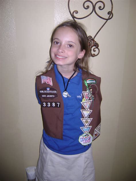 Eddings, Party of Four!: Brownie Girl Scouts!