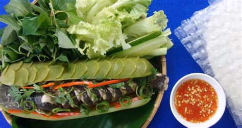 How to make unique delicious steamed gourd fish dish