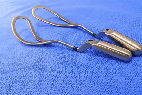 Common Medical Forceps Types and Their Uses - Cascade Health Care Inc.