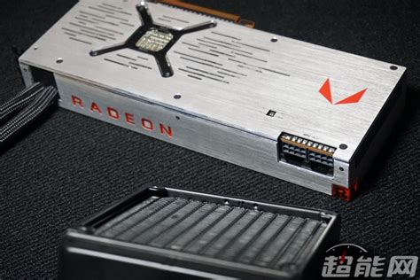 AMD Radeon RX Vega 64 Liquid and Limited Edition GPUs Pictured