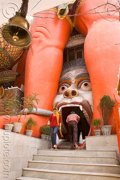 hanuman temple, delhi, india