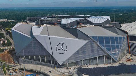 watch atlanta's soon-to-be-open mercedes-benz stadium roof close in ...