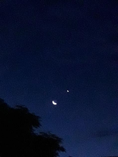 Moon and star tonight in Posadas, Argentina. : r/Morrowind