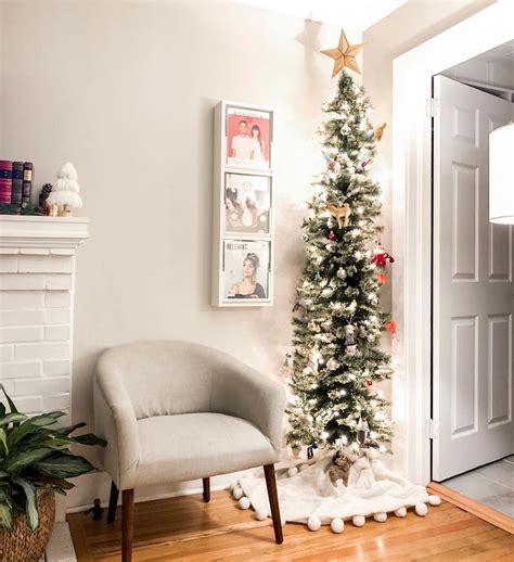 The perfect little tree for small spaces! | Christmas apartment, Small ...