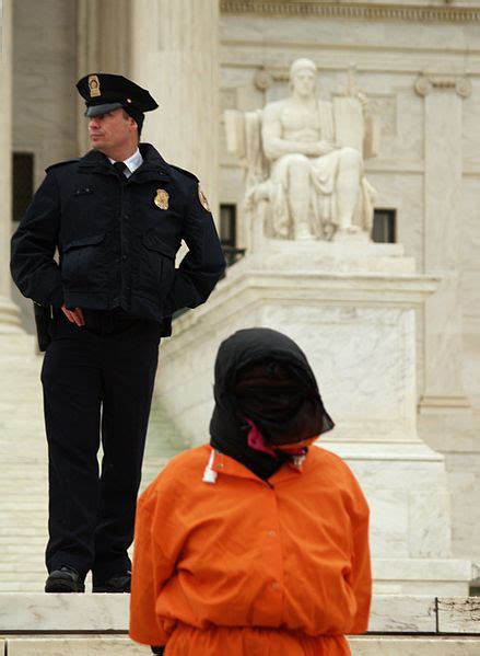 Color-Coded Dress for Prisoners | Dressing Constitutionally