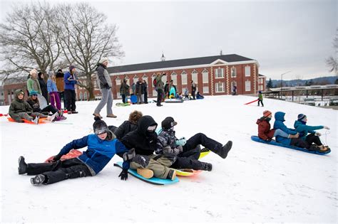 Oregon school, medical, service, government closures for Tuesday - oregonlive.com