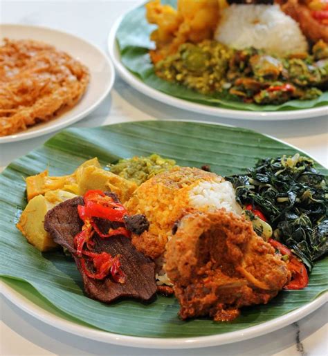 6 Lauk Nasi Padang yang Tidak Kalah Nikmatnya dari Rendang