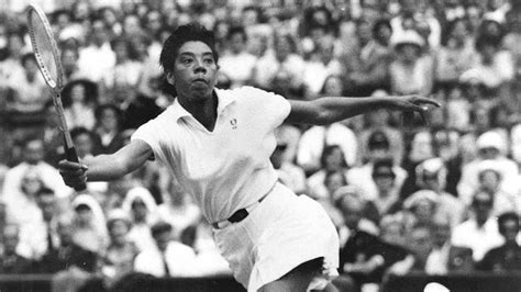 Althea Gibson Smashed Racial Barriers To Win 12 Grand Slam Titles | Investor's Business Daily