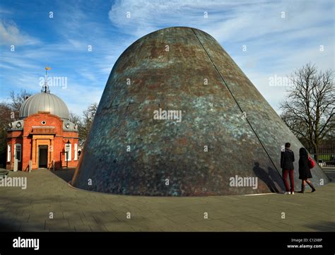 Royal Observatory Peter Harrison planetarium, Greenwich, London Stock ...