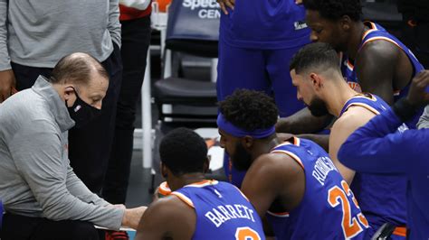 Knicks' Tom Thibodeau Named NBA Coach Of The Year - CBS New York