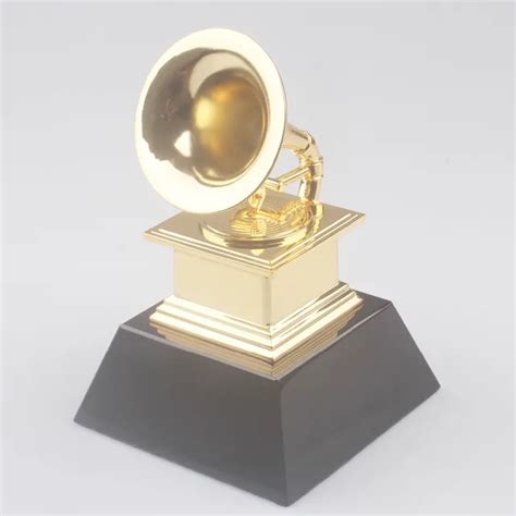 Full size 1:1 Grammy Awards Trophy Replica Grammy Awards, Grammy Music ...