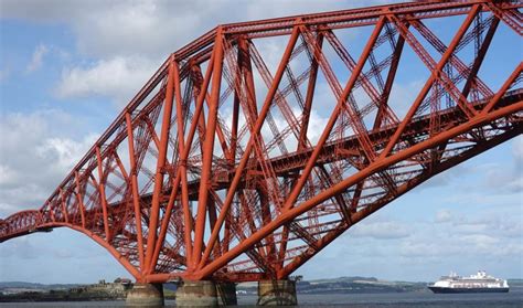 Top 12 Magnificent Forth Bridge Facts