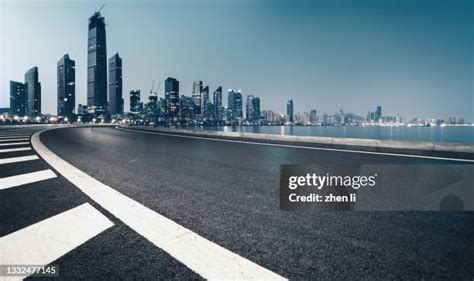 Curved Road Night Photos and Premium High Res Pictures - Getty Images