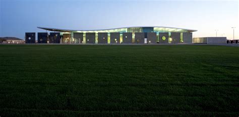 Sunrise Mountain Library / Richard Kennedy Architects | ArchDaily