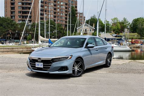 Honda to retrofit wireless Apple CarPlay for 2018-2022 Accords ...