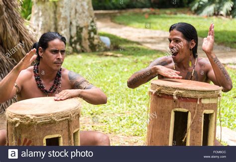 Taino Arawak Cuban indians cultur, recreation scene outside the Stock Photo: 93871804 - Alamy