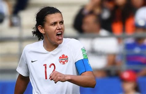 Canada’s 'Iconic' Christine Sinclair Breaks All-Time International ...