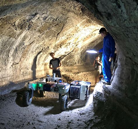 How Mars rovers could explore vast uncharted caves - Kowatek