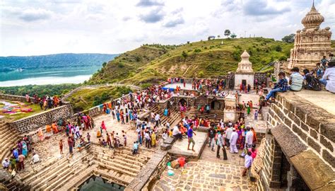 Lonar Sarovar Maharashtra Tours of India