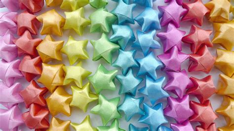 Origami Lucky Star - Membuatku