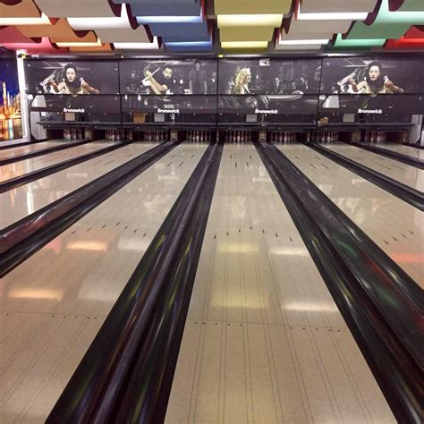 Premium Used Brunswick Gsx GS98 Bowling Alley Equipment with Glow Bowling Lanes for Sale - China ...