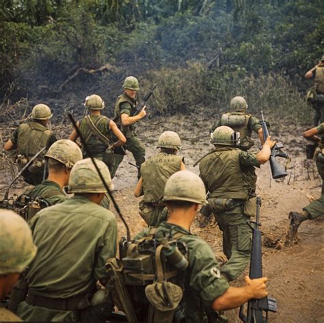 Vietnam War 1967 | catalog.archives.gov/id/17331456 Color Ph… | Flickr