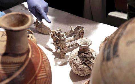 Police Discover Large Network Of European Auction Houses Selling Stolen Ancient Greek Artifacts ...