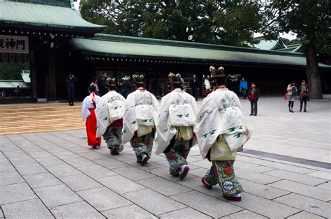 Meiji Shrine | alphacityguides