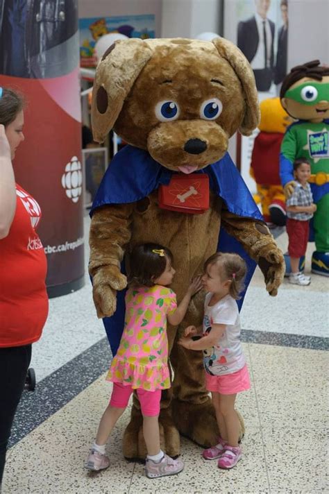 CBC's Woofster at CBC Kids Days 2013 | Teddy bear, Mascot, Teddy