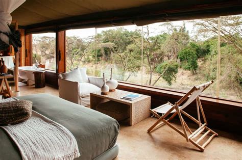 Tanzania Luxury safaris: Top 10 Lodges, 4 day Tours [2022]