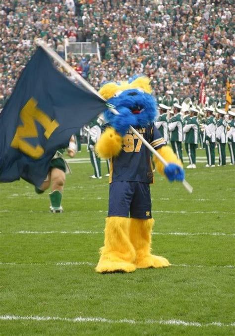 Was this Michigan official mascot? : r/MichiganWolverines