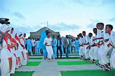 Dhaanto ,a traditional folk dance in Somalia | Oromo people, Somali ...