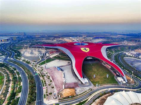 Curiosidades Ferrari World Abu Dhabi - zivya