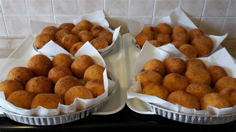 [Homemade] Arancini, another delicious Sicilian/Italian speciality :) : food