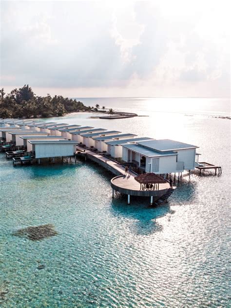 Holiday Inn Resort® Kandooma Maldives | Wedding venues in Maldives | Hitchbird