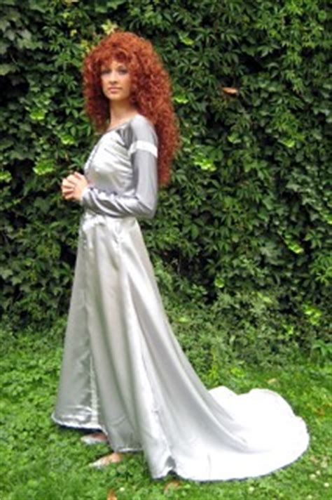 Cosplay.com - Maid Marian (wedding gown) from Robin Hood: Men in Tights by MysteriousMaemi