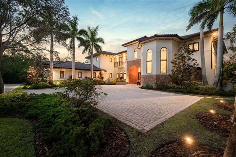 Video of the Week: Contemporary Estate in Pinecrest, Florida | Las ...