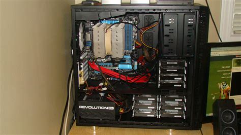 Massive pc cases for ultimate rigs : r/buildapc